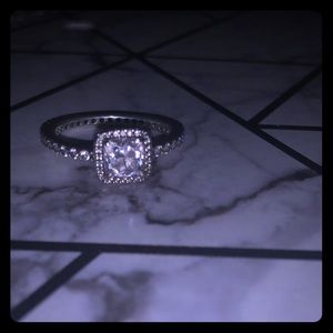 the cutest pandora ring (excepting lower offers)